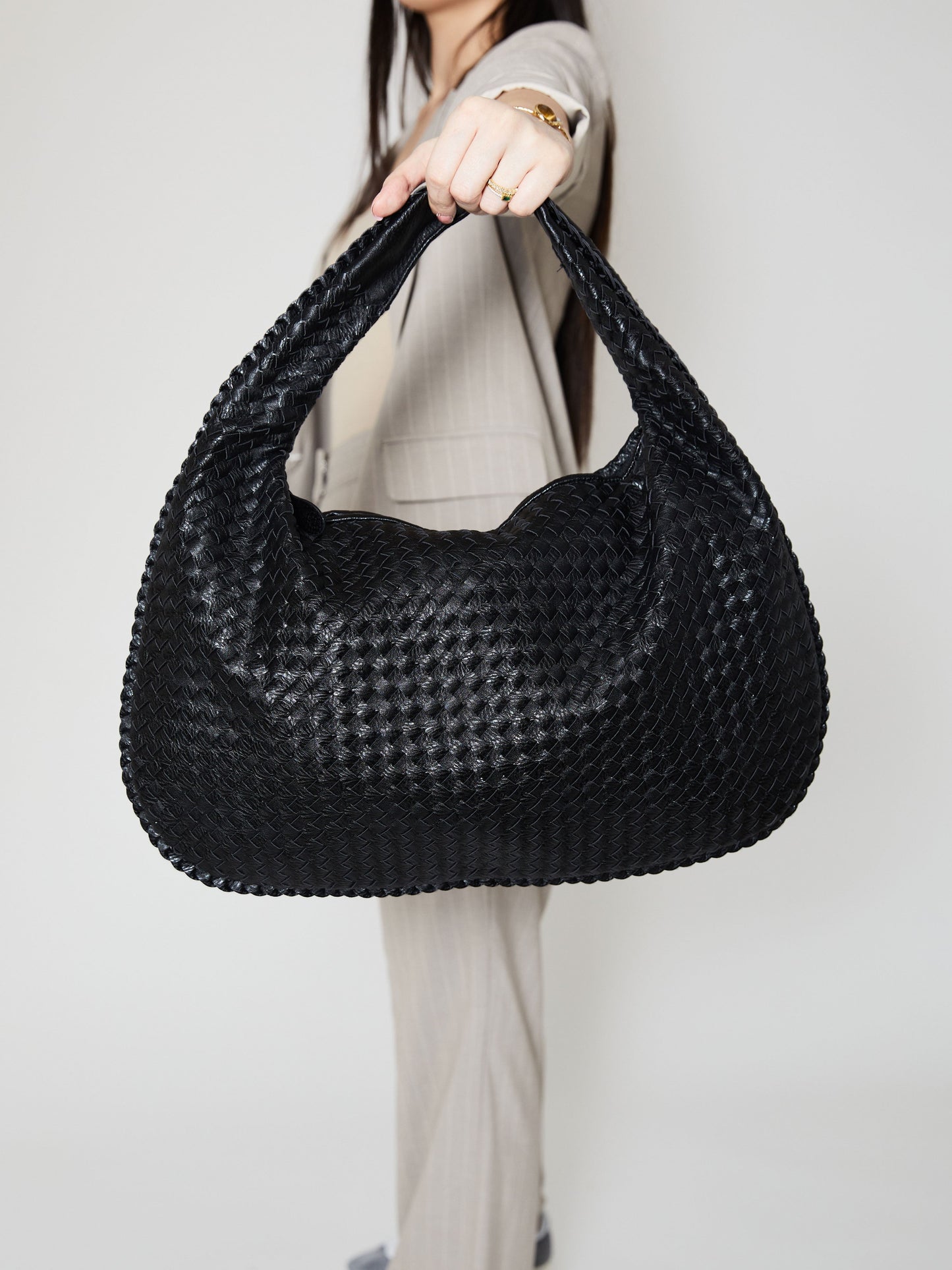 Charlotte™ | Everyday shoulder bag - Black