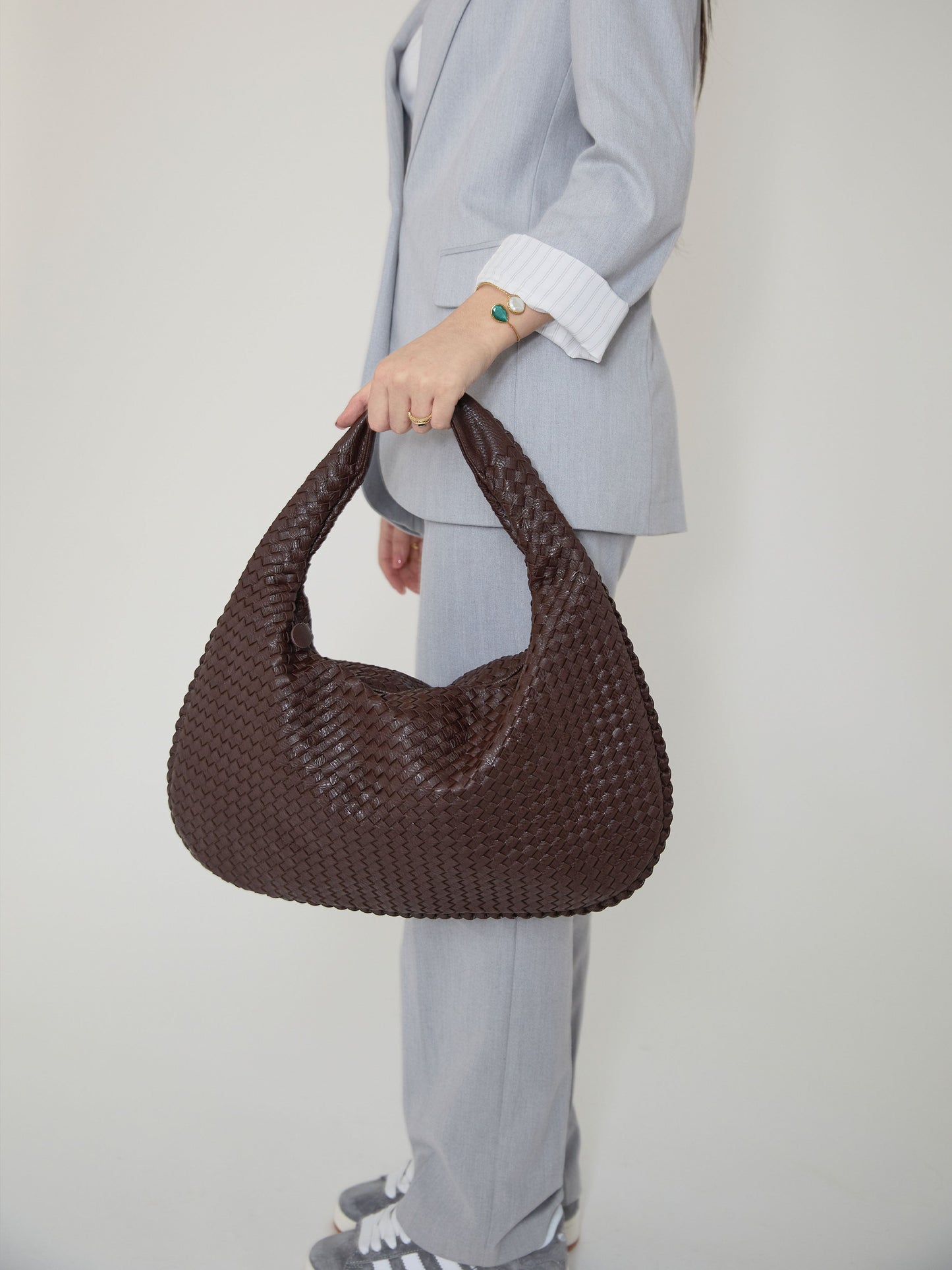 Charlotte™ | Everyday shoulder bag - Coffee