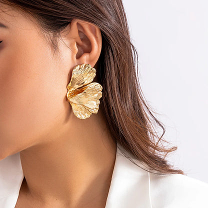 Emma | Metal Flower Button Earrings