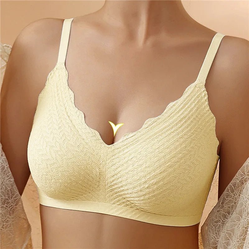 LunaLift™ - Seamless Wireless Lace Bra